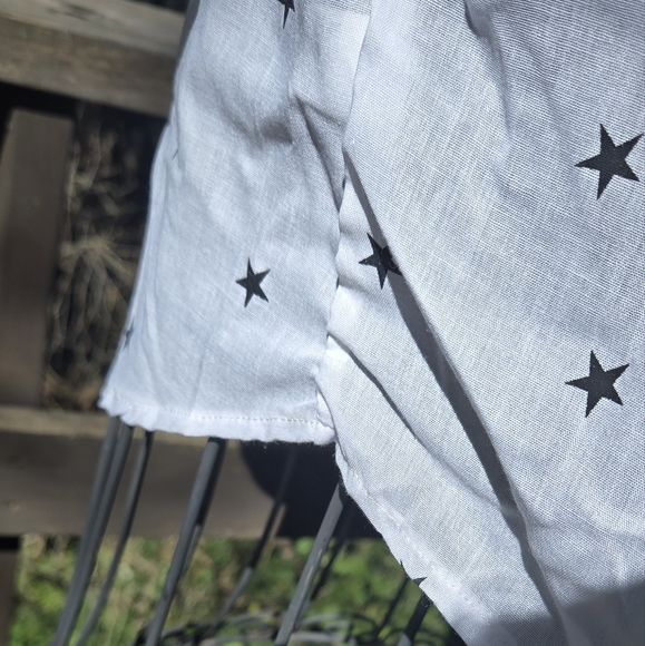 Unbranded White Star-Patterned womens Shirt szM - Picture 5 of 5
